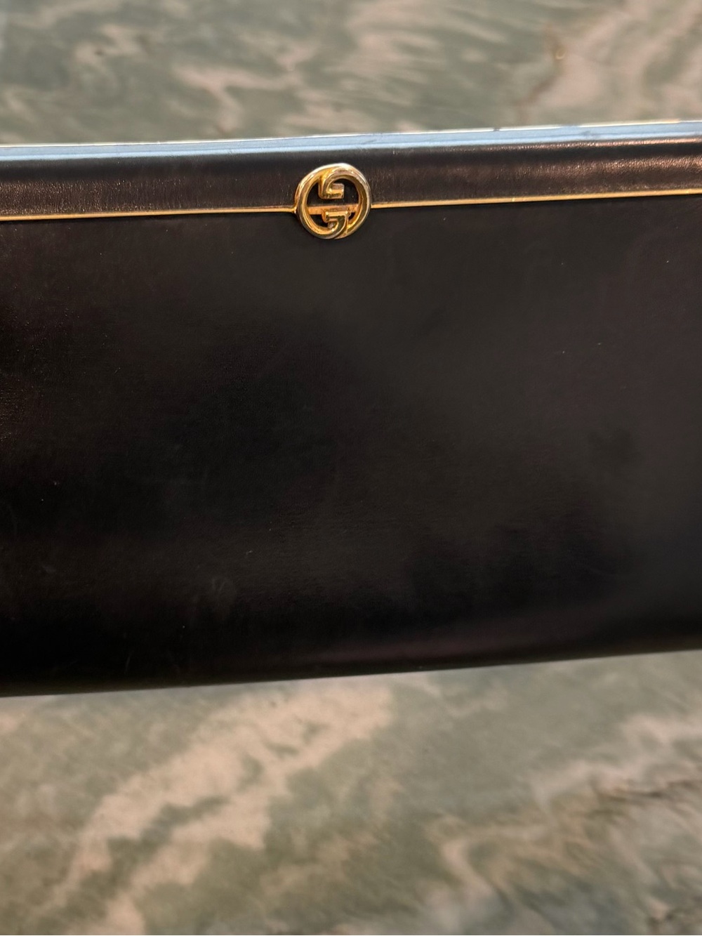 Vintage gucci leather clutch